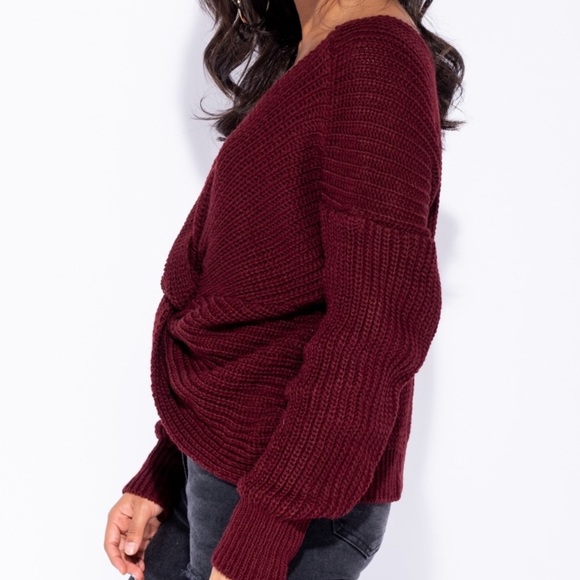Twist Detail Sweater - Picture 3 of 8